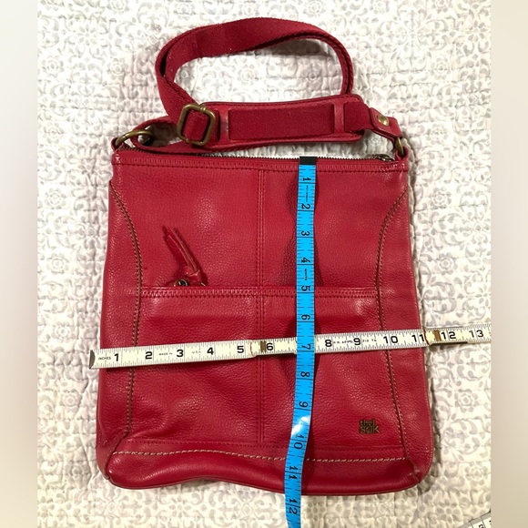 The SAK red leather crossbody - Picture 4 of 16